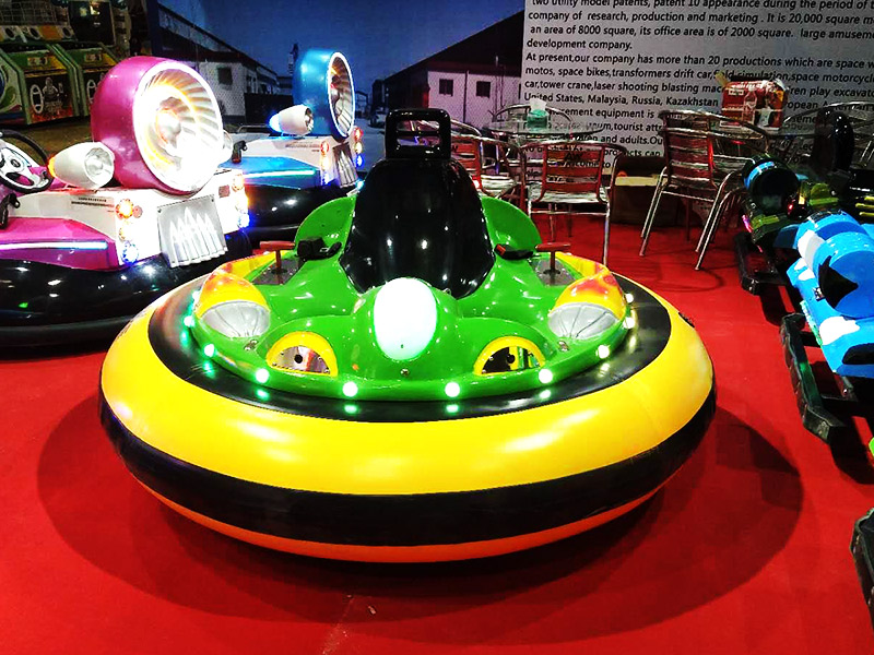 太空碰碰车06