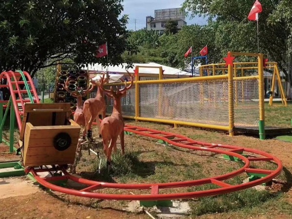 Linxia City, Gansu Province, retraces the Long March route