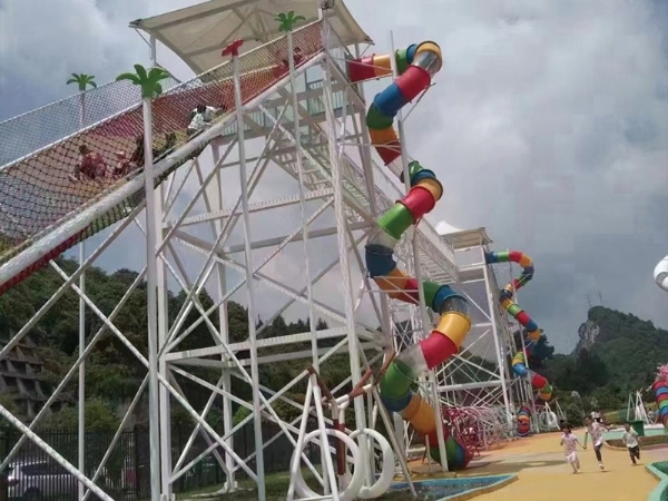 The Skywalk in Kunming City, Yunnan Province