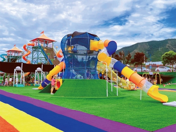 Non-powered Amusement Park, Hanzhong City, Shaanxi Province