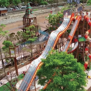 Liaoning Province's ultra-fast Slide