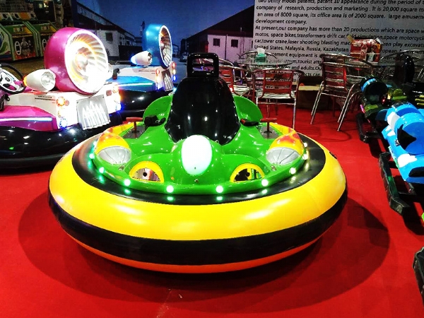 太空碰碰车