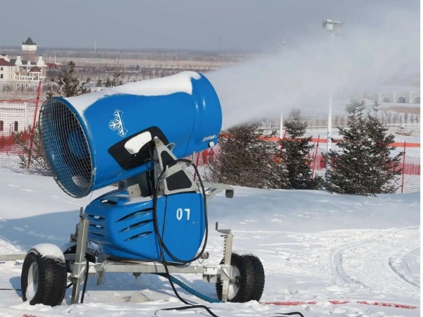 陕西延安市造雪机