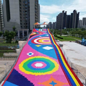 超级大滑道