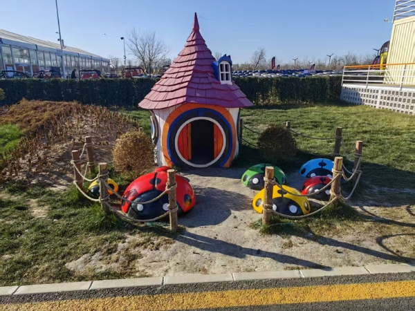 网红打卡 妙妙屋